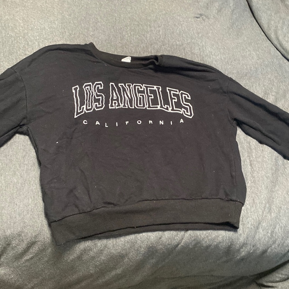 This is a nice comfy sweatshirt (Los angeles)
